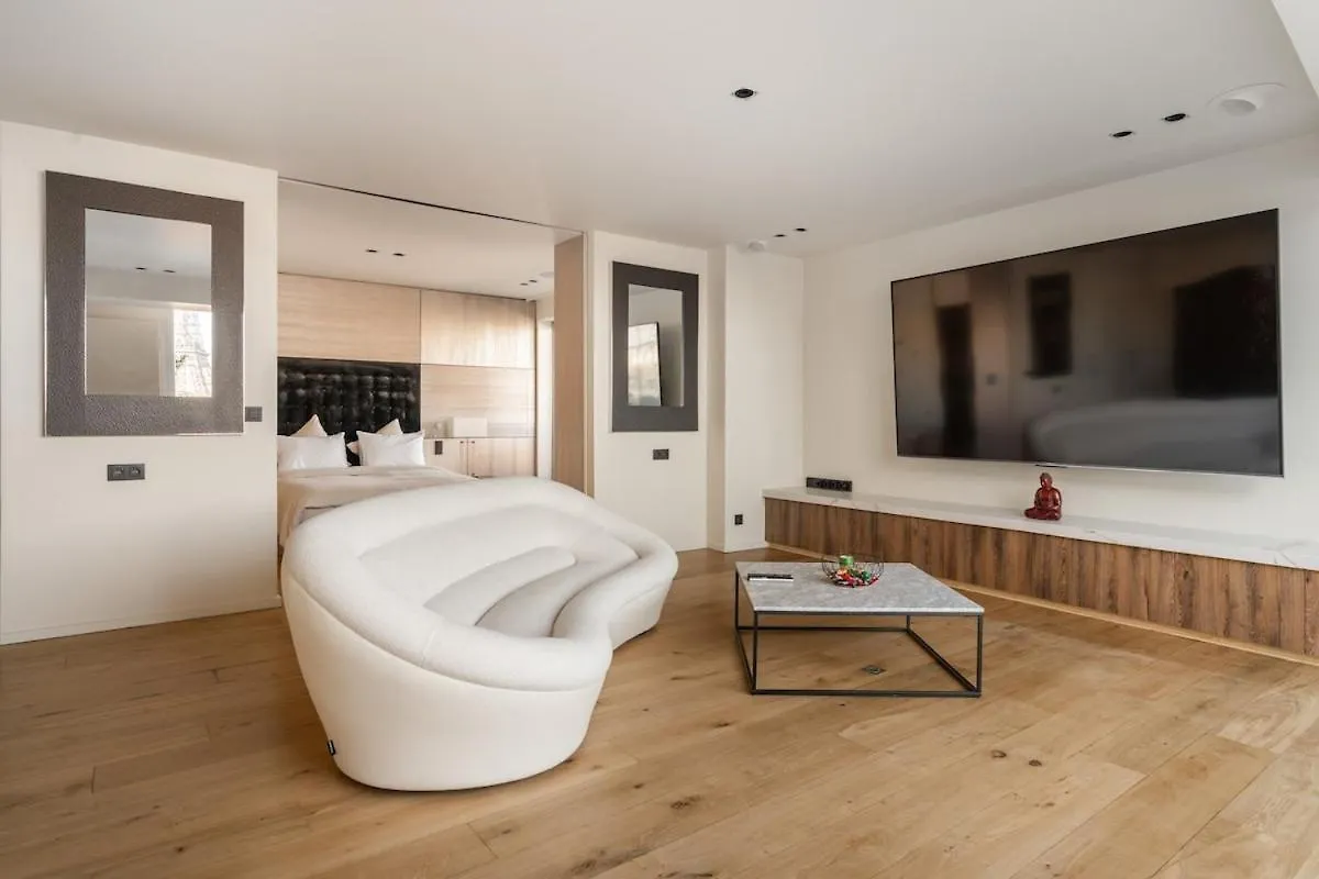 Splendide Apartment Rooftop Jacuzzi Tour Eiffel Ac Paris France